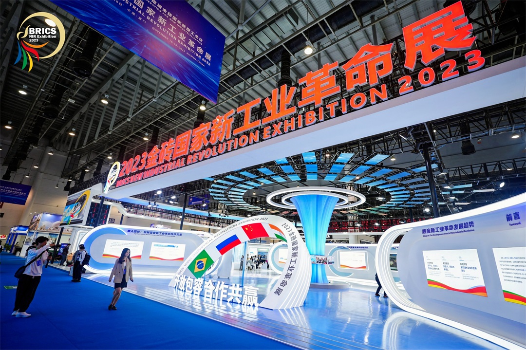 1712480367972689.jpg a1611282f8c14838a77ef0873720b961_1701914792361341.jpg